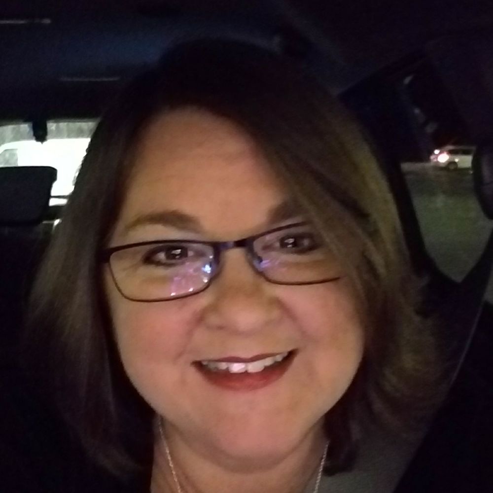 Meet your Posher, Lori